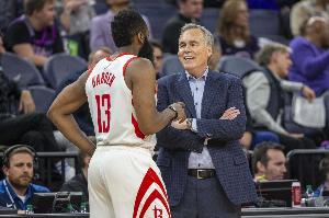 德安东尼：哈登打一是火箭升空关键&他掌控节奏 我们有很多三分手